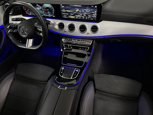 Mercedes-Benz E-estate 300 e AMG Plug In Hybrid PHEV | Schuifdak | Trekhaak af Fabriek | Widescreen Navi | Multibeam LED | Apple Carplay | Camera | Alcantara Sportstoelen Verwarmd |