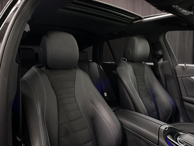 Mercedes-Benz E-estate 300 e AMG Plug In Hybrid PHEV | Schuifdak | Trekhaak af Fabriek | Widescreen Navi | Multibeam LED | Apple Carplay | Camera | Alcantara Sportstoelen Verwarmd |