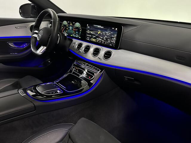 Mercedes-Benz E-estate 300 e AMG Plug In Hybrid PHEV | Schuifdak | Trekhaak af Fabriek | Widescreen Navi | Multibeam LED | Apple Carplay | Camera | Alcantara Sportstoelen Verwarmd |