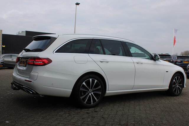 Mercedes-Benz E-estate 300e Avantgarde DISTRONIC WIDESCREEN DAB TREKHAAK
