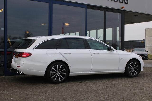 Mercedes-Benz E-estate 300e Avantgarde DISTRONIC WIDESCREEN DAB TREKHAAK