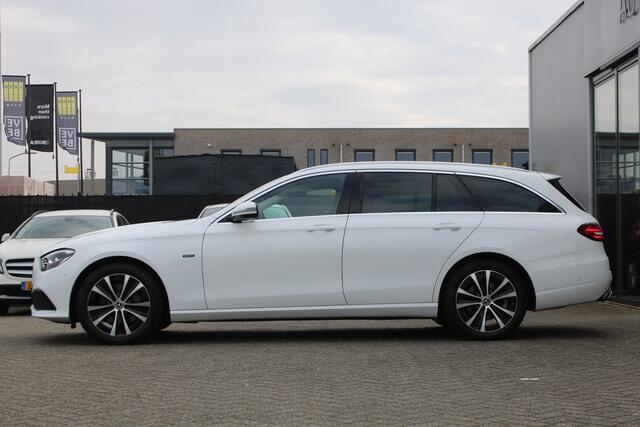 Mercedes-Benz E-estate 300e Avantgarde DISTRONIC WIDESCREEN DAB TREKHAAK