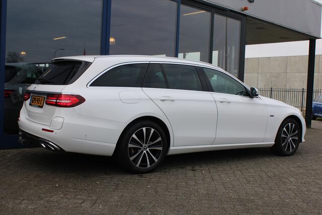 Mercedes-Benz E-estate 300e Avantgarde DISTRONIC WIDESCREEN DAB TREKHAAK