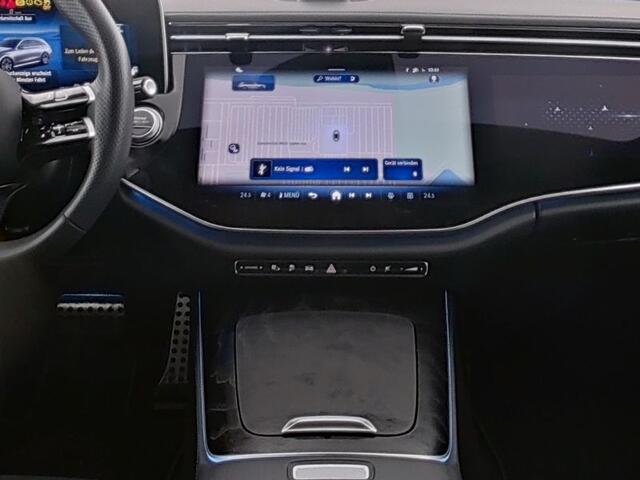 Mercedes-Benz E-estate 300 e AMG Plug-In Hybride AMG Line | Night Pakker | MBUX Superscreen | Panorama Schuif-Kanteldak | Verlichte Grill. Inclusief 48 maanden MB Certified garantie voor Europa.