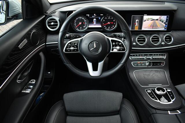 Mercedes-Benz E-estate 200 El-dak 19inch-AMG Alarm4 LED