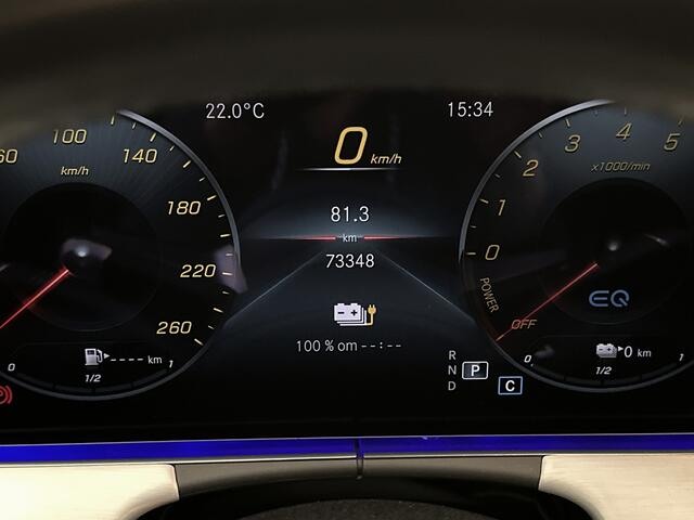 Mercedes-Benz E-estate 300 e AMG Line | Panoramadak | Multispaaks lichtmetalen velgen | MBUX wide screen | Navigatie | Parking support | Inclusief 24 maanden MB Certified garantie voor Europa.