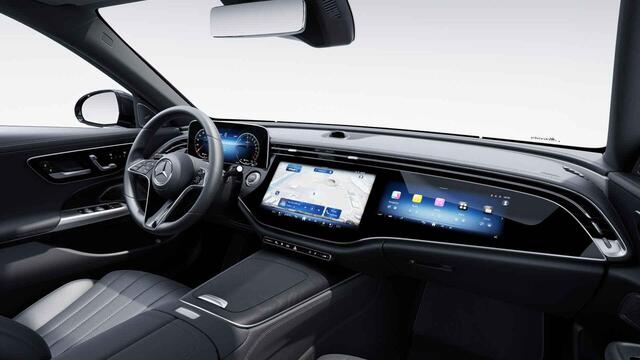 Mercedes-Benz E-estate 300 e Exclusive Line | Leder | Stoelkoeling | Stuurverwarming | Trekhaak | Panoramadak |