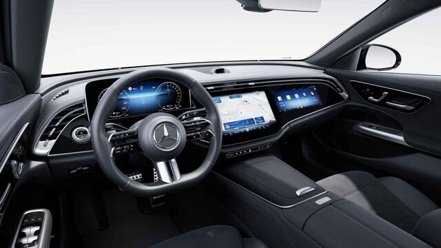 Mercedes-Benz E-estate 300 e AMG Line | Superscreen | Panoramadak | Trekhaak | Keyless GO |