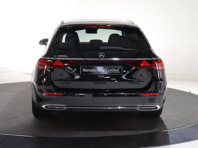 Mercedes-Benz E-estate 300 e Luxury Line | Trekhaak | Getint glas | Winter pakket | Zonne rollo |