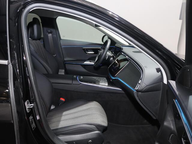 Mercedes-Benz E-estate 300 e Luxury Line | Trekhaak | Getint glas | Winter pakket | Zonne rollo |