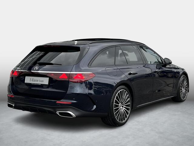 Mercedes-Benz E-estate 300 e Sport Edition | AMG Line | Bruin Interieur | Night Pakket | Winter Pakket | Panoramadak | Trekhaak | 360° Camera | DISTRONIC Afstandsassistent | Dodehoekassistent | Elektrisch Verstelbare Stoelen + Memory | Stuurverwarming
