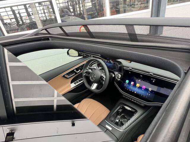 Mercedes-Benz E-estate 300 e Sport Edition | AMG Line | Bruin Interieur | Night Pakket | Winter Pakket | Panoramadak | Trekhaak | 360° Camera | DISTRONIC Afstandsassistent | Dodehoekassistent | Elektrisch Verstelbare Stoelen + Memory | Stuurverwarming