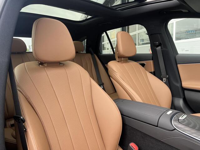 Mercedes-Benz E-estate 300 e Sport Edition | AMG Line | Bruin Interieur | Night Pakket | Winter Pakket | Panoramadak | Trekhaak | 360° Camera | DISTRONIC Afstandsassistent | Dodehoekassistent | Elektrisch Verstelbare Stoelen + Memory | Stuurverwarming