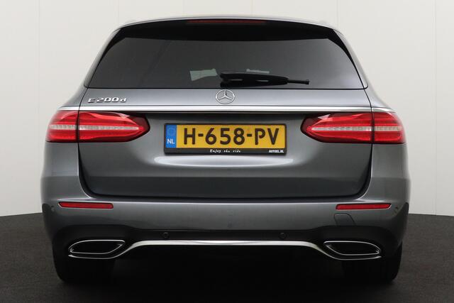 Mercedes-Benz E-estate 200 d AMG Memory Leder Carplay Trekhaak 360*Camera