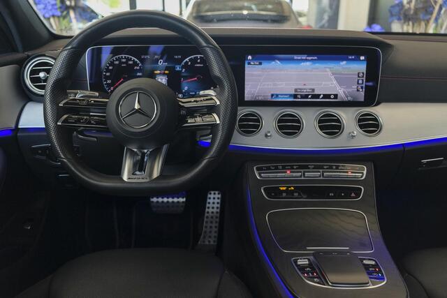 Mercedes-Benz E-estate E53 AMG 435pk 4MATIC Panoramadak *BTW* Luchtvering Burmester Trekhaak Multibeam Distronic