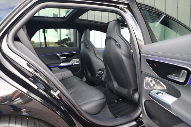 Mercedes-Benz E-estate AMG 53 Hybrid 4-MATIC+ | 612PK | Luchtvering | Achterasbesturing | Head-up | Carbon | Burmester 4D | Keyles-go | Sfeerverlichting | Digital-light | AMG Drivers-pack | 2024.