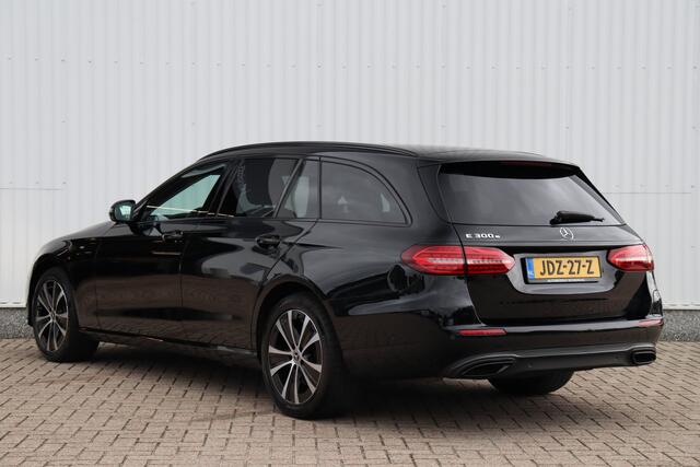 Mercedes-Benz E-estate 300 e Luxury Line | Adap. Cruise | Elek. Trekhaak | Navigatie | Stoelverwarming | Camera