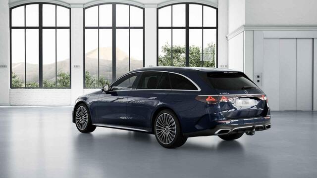 Mercedes-Benz E-estate 300e Sport Edition | Panoramaschuifdak | Trekhaak | 360° camera | DIGITAL Light | Superscreen | 20" AMG velgen | Stoelverwarming voor |