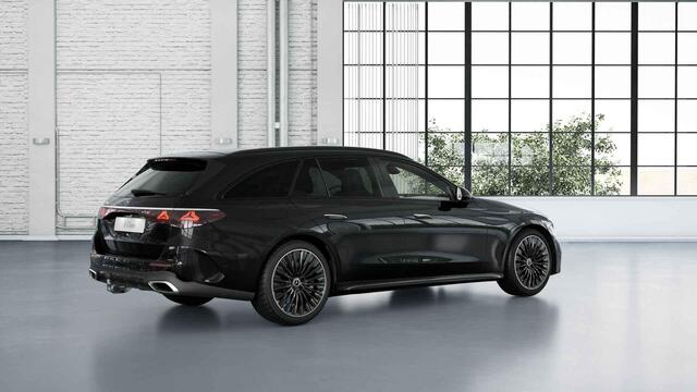 Mercedes-Benz E-estate 300e Sport Edition | Night | Panoramaschuifdak | Premium pakket | Burmester| Trekhaak | 360° camera | Superscreen |