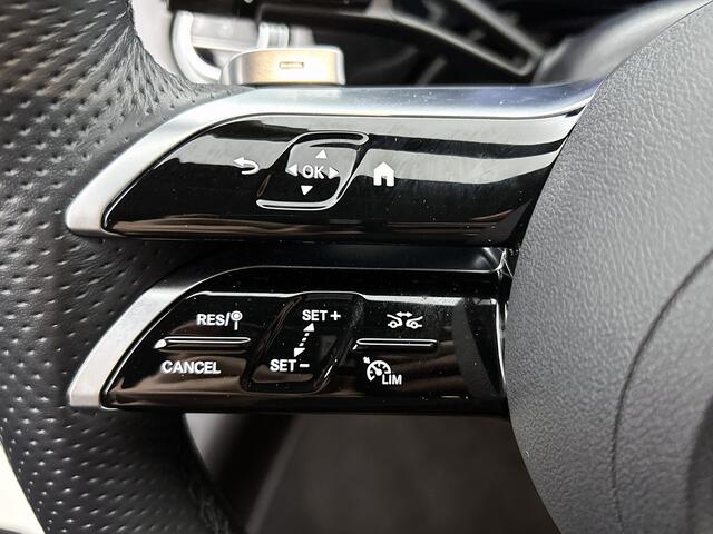 Mercedes-Benz E-estate 300 e AMG Line Superscreen, Trekhaak, Burmester, Hyperscreen