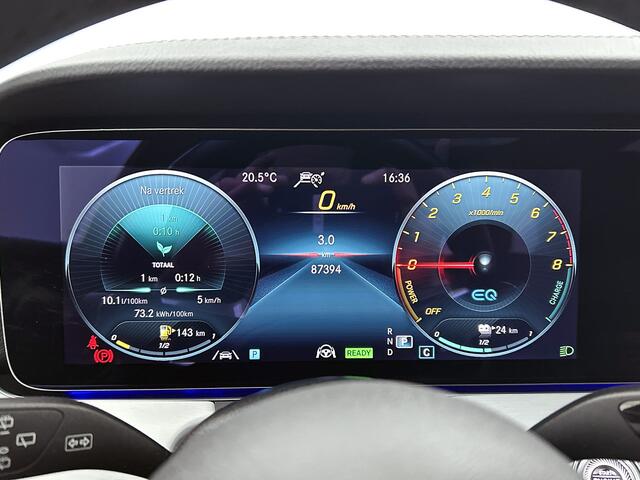 Mercedes-Benz E-estate 300 e AMG-line | Panorama schuif/kanteldak | Trekhaak af fabriek wegklapbaar | Lederen bekleding | Alarm SCM3 | 360gr Camera | Inclusief 24 maanden Mercedes-Benz Certified garantie voor Europa.