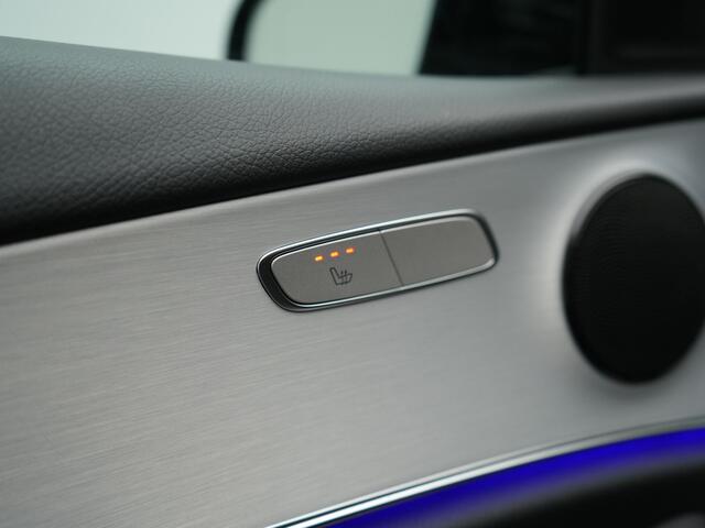 Mercedes-Benz E-estate 300 e Avantgarde Plug In Hybrid 320pk Dealer O.H PHEV | Widescreen | Sfeerverlichting | Lederen Sportstoelen Verwarmd | Apple Carplay | Camera | Cruise Control | Navigatie | DAB |