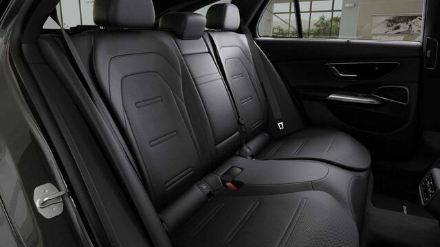 Mercedes-Benz E-estate AMG 53 4MATIC+ | Superscreen | Premium plus | Nappaleder | Dynamic plus pakket | Night pakket 1 en 2 | Rij assistentiepakket plus |