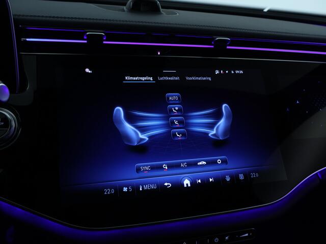 Mercedes-Benz E-estate 300 e Sport Edition | Trekhaak | Rijassistentiepakket Plus | Nightpakket | Akoestisch comfortpakket | KEYLESS GO-pakket | Winter pakket | Antidiefstalpakket URBAN GUARD PLUS | Parkeerpakket met 360°-camera |