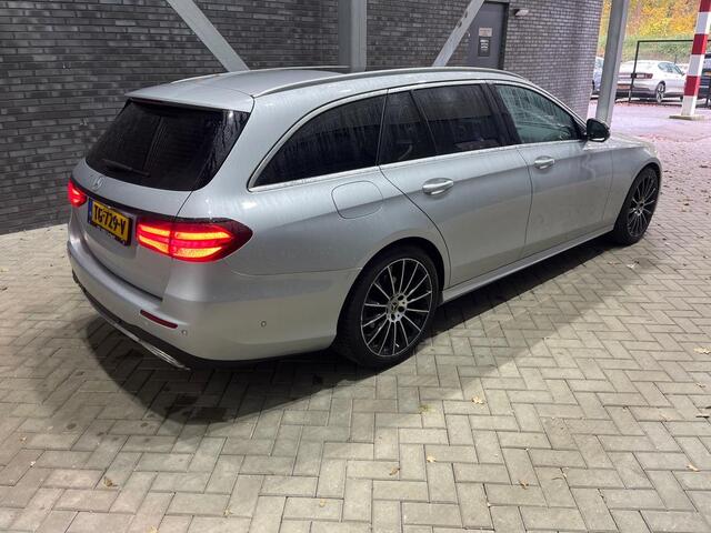 Mercedes-Benz E-estate 200 Business Solution AMG | Burmester | Panoramadak | Leder | Getint Glas | 360° Camera