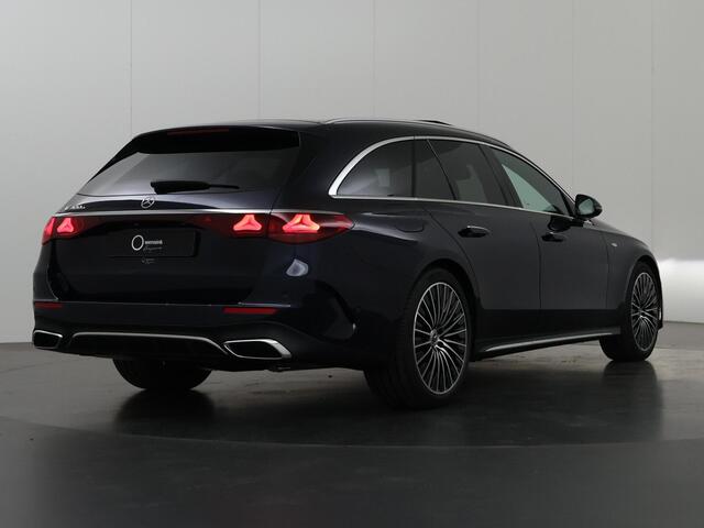 Mercedes-Benz E-estate 300e Sport Edition | Panoramadak| Rijassistentiepakket Plus | Digital light | Superscreen | 20" AMG Velgen|