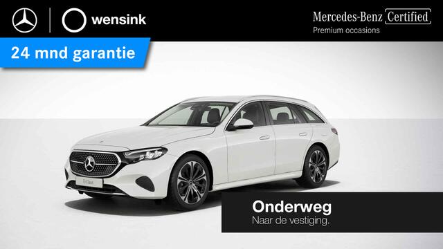 Mercedes-Benz E-estate 300 e Luxury Line | Achteruitrijcamera | Winter Pakket | 19" lichtmetalen velgen | Apple Carplay |