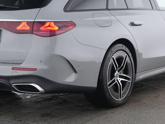 Mercedes-Benz E-estate 300 e AMG Plug-In Hybride AMG Line | Night Pakket | MBUX Superscreen | Panorama Schuif-Kanteldak | Head-up-Display | Trekhaak | Distronic. Inclusief 24 maanden MB Certified garantie voor Europa.