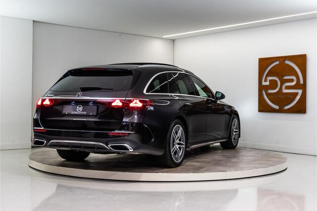 Mercedes-Benz E-estate 300 e AMG 313PK | Pano | LED | Trekhaak | Sfeer | Burmester | Fabrieksgarantie