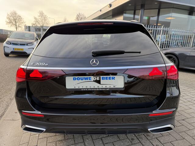 Mercedes-Benz E-estate 300 e AMG Line Pano-Dak | Trekhaak | Distrnic | Stuurverw. | Stoelverw.