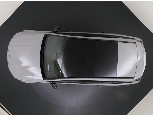 Mercedes-Benz E-estate AMG 53 HYBRID 4MATIC+ Night Edition | Premium Plus | AMG DYNAMIC PLUS | AMG Carbon Exterieur Pakket | AMG Nightpakket ll | Rijassistentiepakket Plus | Warmtecomfort Pakket | Winter Pakket | Zonnescherm Pakket | Panoramadak | Trekhaak | MBUX Superscreen | 