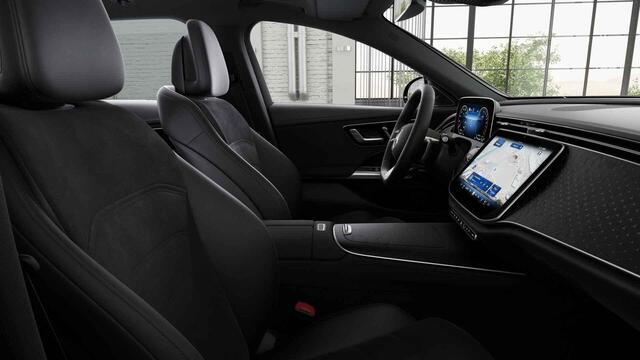 Mercedes-Benz E-estate 300 e Business Solution AMG | Panoramadak | Trekhaak | Memory | Burmester | Winter pakket | Night pakket | Digital light |