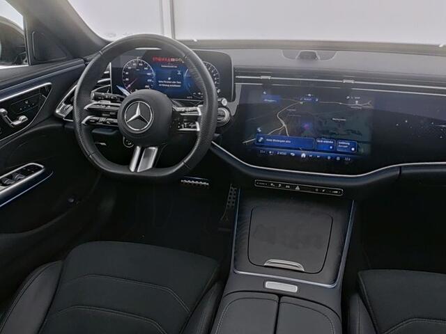 Mercedes-Benz E-estate 300 e AMG Plug-In Hybride AMG Line | Night Pakket | Rijassistentiepakket plus | MBUX Superscreen | Panorama Schuif-Kanteldak | 20 Inch AMG velgen. Inclusief 24 maanden Mercedes-Benz Certified garantie voor Europa.
