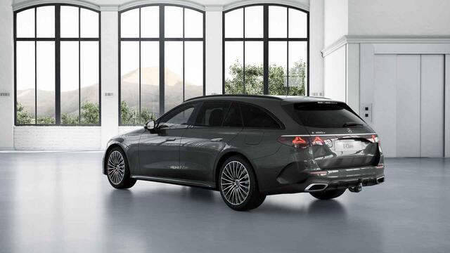 Mercedes-Benz E-estate 300e Business Solution AMG | Panoramaschuifdak | Trekhaak | Comfortpakket Plus | AMG-Line | WinterPakket |