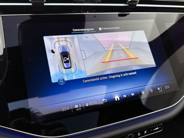 Mercedes-Benz E-estate 300 e Sport Edition | Premium | Nightpakket | Lederpakket | Rijassistentiepakket Plus | Trekhaak | Panoramaschuifdak | 20 inch AMG velgen | Stoelventilatie voor | 360°-camera | Burmester® 4D sound system |