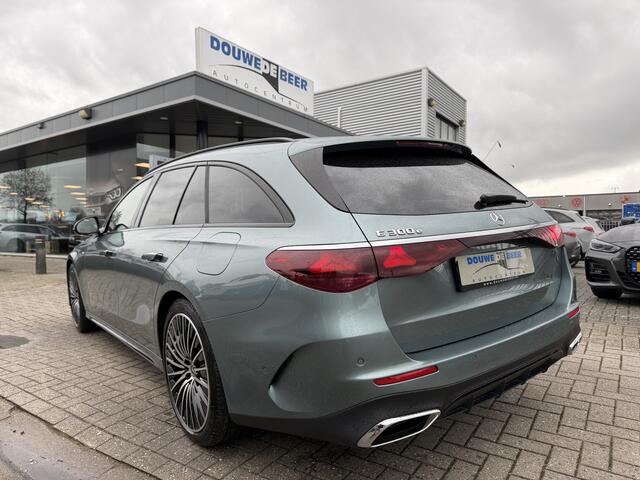 Mercedes-Benz E-estate 300 e AMG Line Plus Pano-Dak | Trekhaak | Burmester | Digital Light | Memory | Stuurverw.