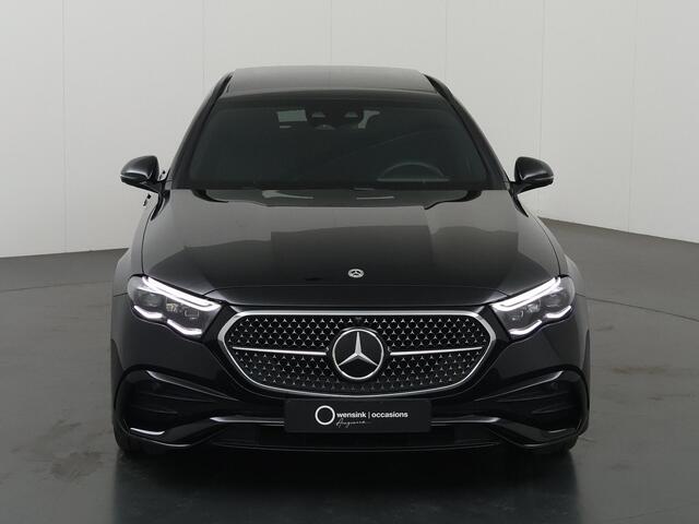 Mercedes-Benz E-estate 300 e AMG Line | Night | Panoramadak | Premium | Rij assistentiepakket plus | Burmester | 20 inch | Trekhaak |