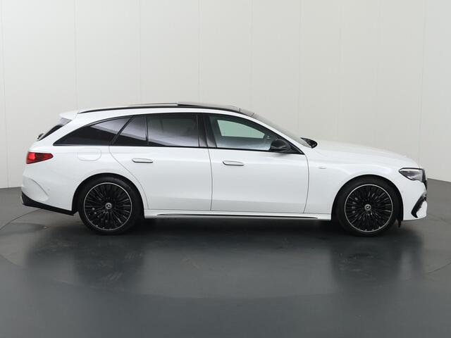 Mercedes-Benz E-estate 300 e AMG Night | Superscreen | Burmester 4D | Head up display | 360 camera | Panoramadak | Rij assistentiepakket |