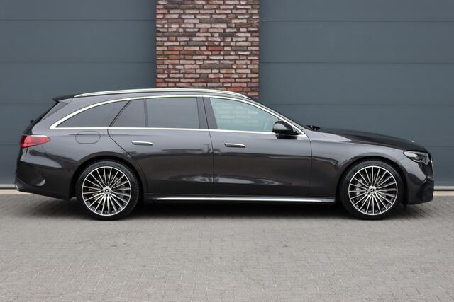 Mercedes-Benz E-estate 300 e AMG Line | Hyperscreen | Luchtvering | Distronic+ | Trekhaak | Burmester | HUD | Verwarmd Stuurwiel | Panoramadak | Digital Light | Achterbank Verwarmd |