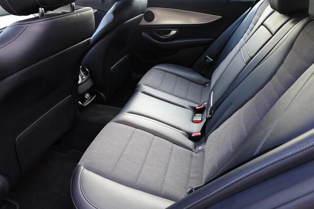 Mercedes-Benz E-estate 200 Business SFEERVERL. STOELVERW. TREKHAAK-INKLAPB. WIDESCREEN CAMERA CARPLAY HALF-LEER 2XPDC 17''LMV NAP ENZ..