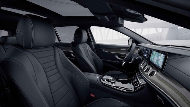 Mercedes-Benz E-estate 220 d Premium Plus | AMG | Night | Panoramadak | Multibeam | Rijassistentiepakket |