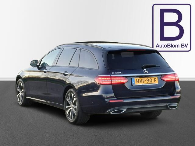Mercedes-Benz E-estate 300 e Avantgarde /Pano/Cruise/18"/Sfeer/