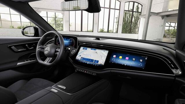 Mercedes-Benz E-estate 300e Sport Edition | AMG | Panoramaschuifdak | Head-Up | Burmester | Trekhaak | 360°-camera | MBUX Superscreen |