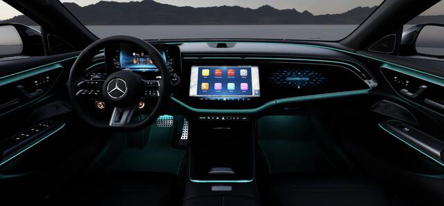 Mercedes-Benz E-estate E53 AMG 612pk 4MATIC+ Panoramadak *BTW* Burmester 4d Massage Superscreen Stoelkoeling Trekhaak BOMVOL!! Alpin grau