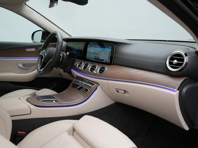 Mercedes-Benz E-estate 300 e AMG Line PHEV 320pk Dealer O.H. | Panodak | Adaptive Cruise | 360 Camera | Multi Beam LED | Lederen Sportstoelen Verwarmd | Sfeerverlichting | Apple Carplay | Navigatie | DAB | Plug In Hybrid |