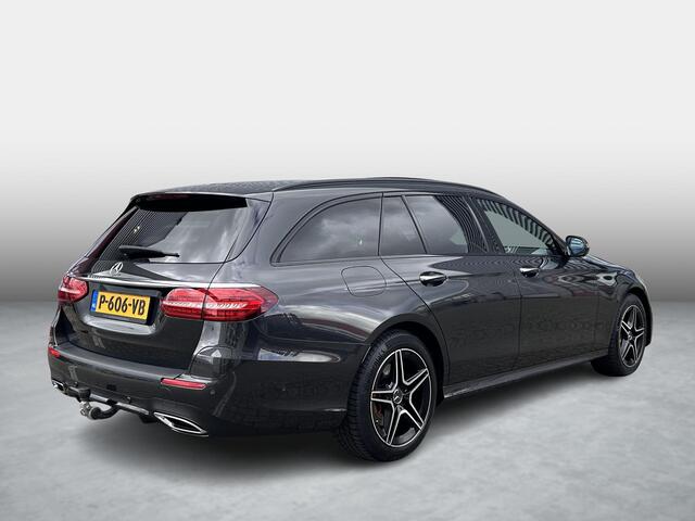 Mercedes-Benz E-estate 300 e Business Solution AMG | Panoramadak | Trekhaak | Memory | Burmester